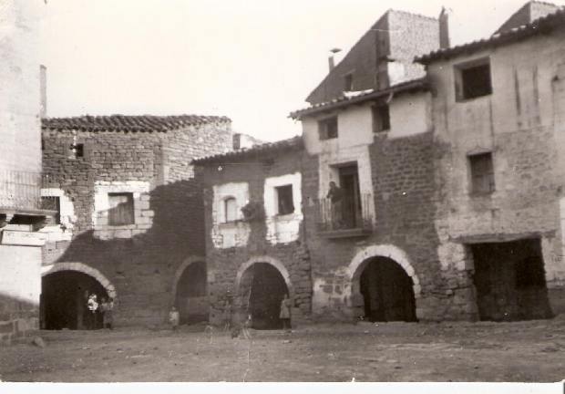Plaza del Mercado Uncastillo. Años 30