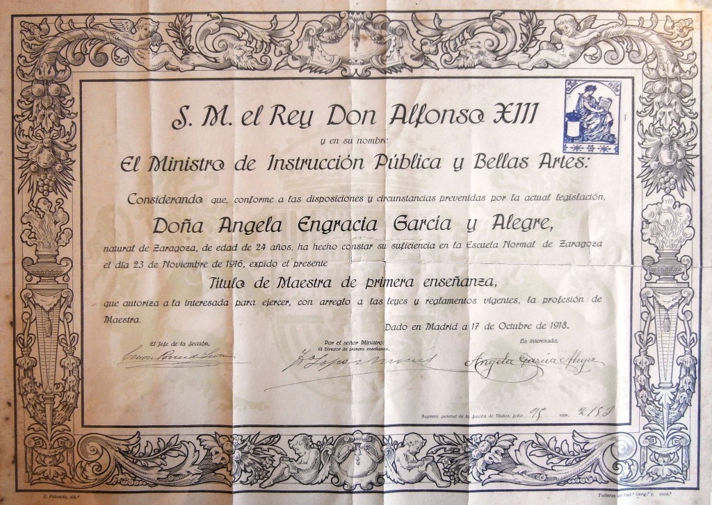 Titulo Maestra Ángela García Alegre - Anverso